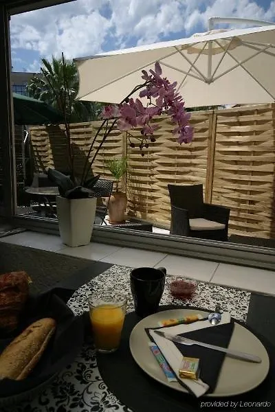 Hotel De La Pinede Juan-les-Pins